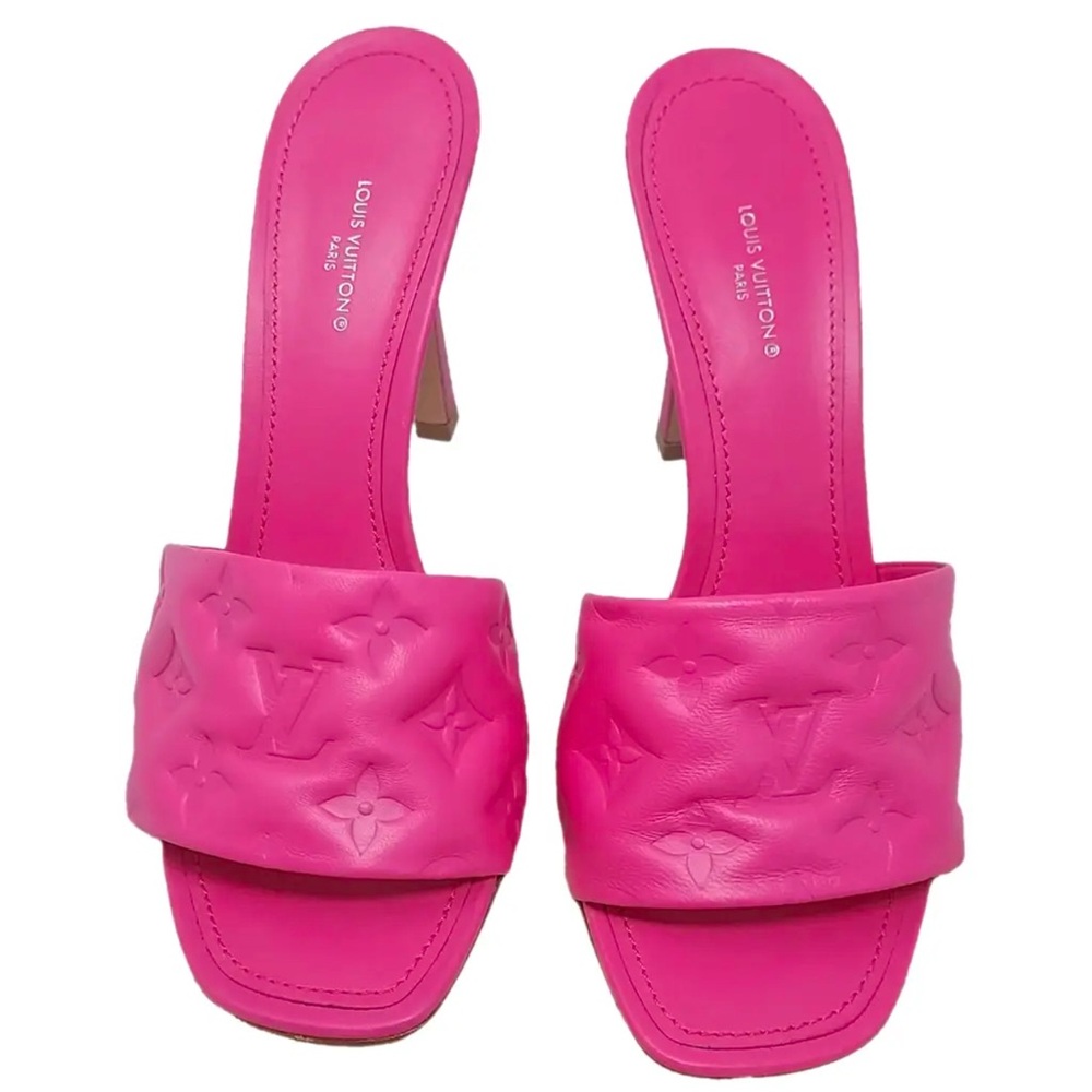 Louis Vuitton neo revival mule pink